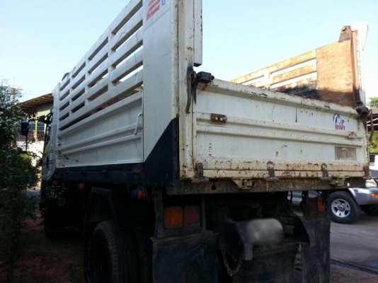 รถอีซูซุ 6 ล้อดั้ม FTR 210 แรงม้า ปี 53   ( รถวิ่ง 13x,xxx กม. ) สนใจติดต่อ 081 - 6079515