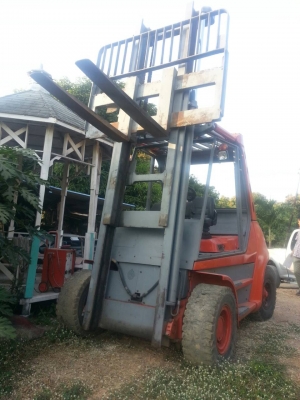 รถโฟลคลีฟขนาดยกใด้6ตันยี่ห้อ LINDE AG ยกใด้สูง5เมตรเครื่องดีเซล