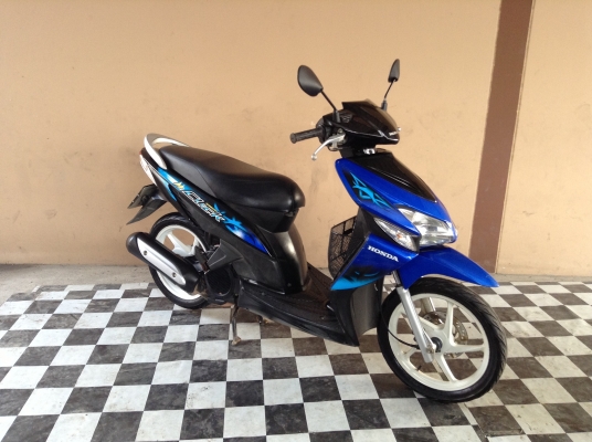 ขาย!!!ฮอนด้าคลิ๊กรุ่นท๊อป ล้อแม็ก ปี50 รถเครื่องดีคับ มีเล่มทะเบียนครบ