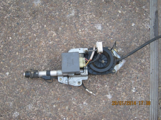 แผงทับทิมฝาท้าย  1992- 1997  ของ ultima   พร้อมไฟท้าย L + R  (ของแท้)