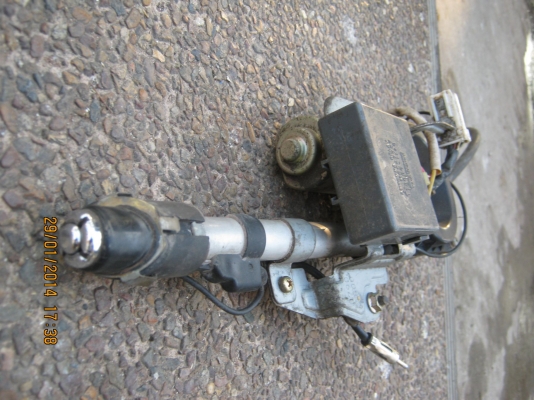 แผงทับทิมฝาท้าย  1992- 1997  ของ ultima   พร้อมไฟท้าย L + R  (ของแท้)