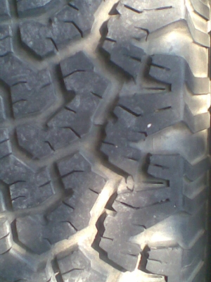 ยาง BF ขายรวม 25000(4เส้นแม็กพร้อมยาง) ลดกระหน่ำ^^