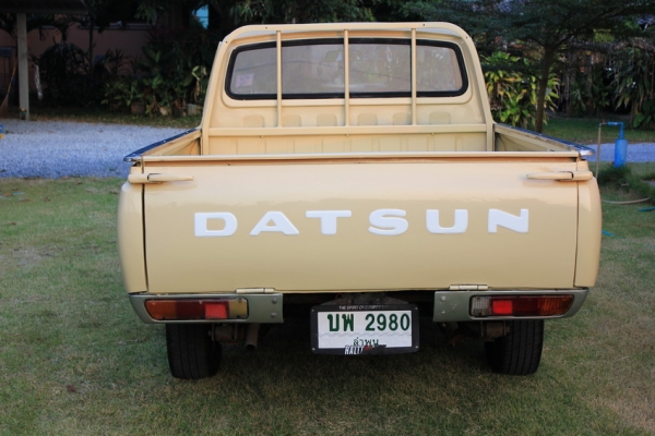 ขาย DATSUN 620 เกียร์คอ ไฟนอน ทะเบียนเต็มโอน จัดเต็ม ขาย DATSUN 620 เกียร์คอ ไฟนอน ทะเบียนเต็มโอน จัดเต็ม