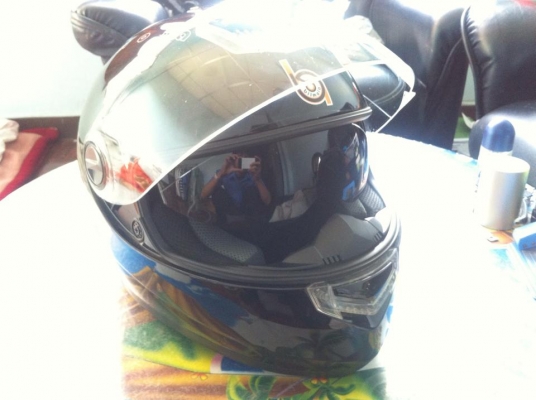 ขาย หมวก Bilmola Defender 1,800.-