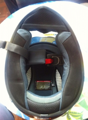 ขาย หมวก Bilmola Defender 1,800.-