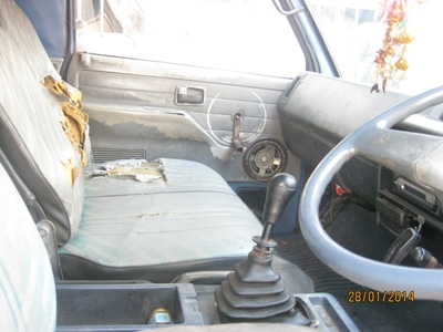 ขาย NPR 115 กระบะคอก 5 เมตร ห้างเดิมปี 37 พร้อมใช้คับ โทร 088-4501277