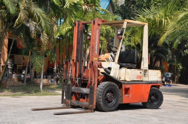 (ลดพิเศษ)ขายFORKLIFT NISSAN2.5ตันครึ่ง (FVG25N5)สภาพสวยเดิมจากญี่ปุ่นยังไม่เคยใช้านในไทย 149,000เท่านั้น!!!