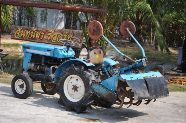 ขายรถไถ MITSUBISHI D1300 สภาพสวยเดิมญี่ปุ่นไม่เคยใช้งานในไทย 45,000 บาท