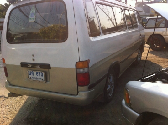 ขายรถตู้พร้อมใช้งานสภาพดี ขายรถตู้พร้อมใช้งานสภาพดี