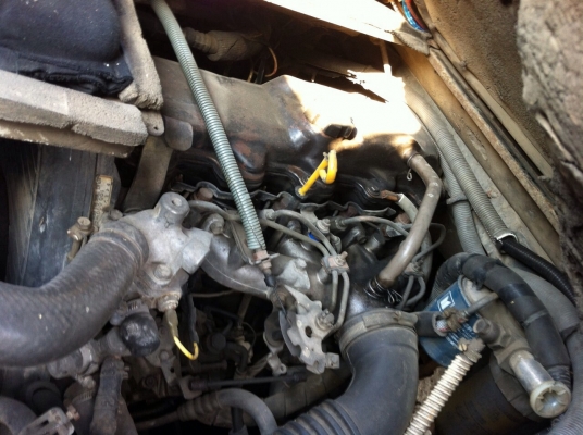 ขายรถตู้พร้อมใช้งานสภาพดี ขายรถตู้พร้อมใช้งานสภาพดี