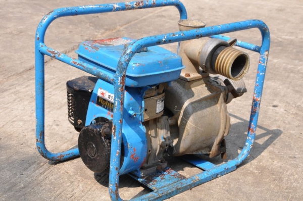 ขายปั้มสูบน้ำ ROBIN สภาพสวยเดิมยังไม่เคยใช้งานในไทย 5,900เท่านั้น