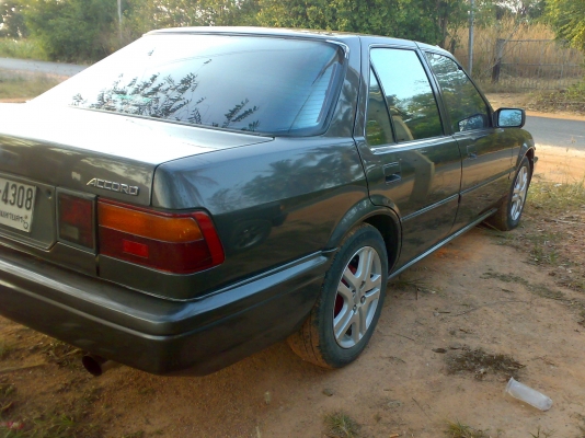 ฮอนด้า แอคคอท ปี 88 พาวเวอร์ เครื่อง 2000 cc