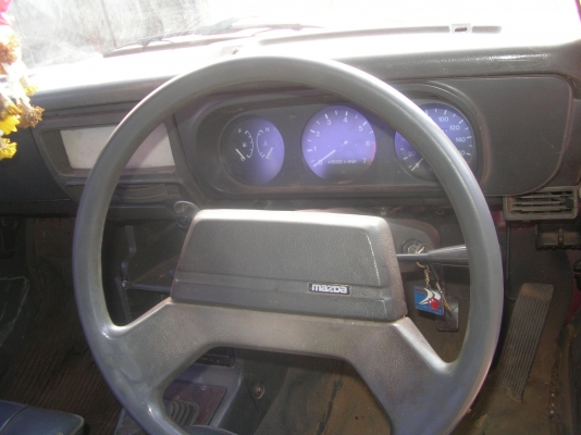 ขายมาสด้าแคปเครื่อง1400 5เกียร์ ปี38 ระบบไฟCDI