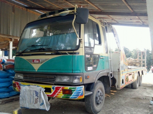 ขายรถสิบล้อเทเลอร์รถเกี่ยว HINO 2H 2 เพลา เครื่อง195 แรง ยาง 70\%