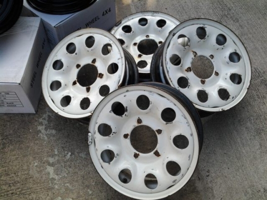 ขายกระทะคาริเบี้ยน 3 ชุดครับ สภาพดี