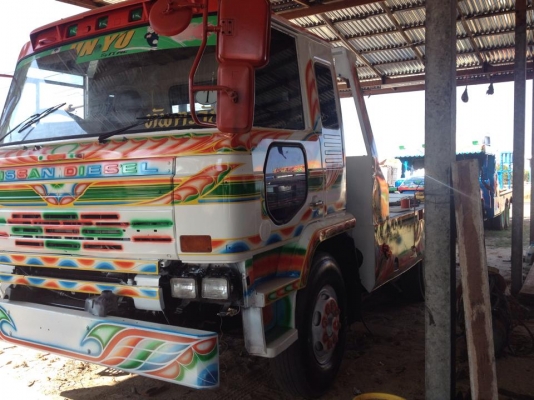 เทเลอร์สภาพพร้อมใช้ขึ้น200-320  นิสสัน 2เพลา