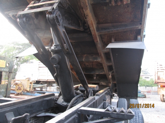 ISUZU-ร๊อคกี้-195นางฟ้าสภาพสวย----940,000-