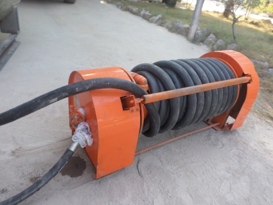 ขายถังน้ำมัน 500 ลิตร หัวจ่ายมีโลว์เก็บสายได้  เร็วแรงพร้อมใช้งานได้ทันที