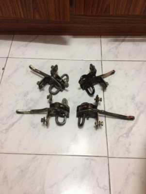 ขายกันเลยประตู BMW e30 4ประตู จำนวน4ชิ้น ราคา400บาท โทร0875077464โส กทม ขายกันเลยประตู BMW e30 4ประตู จำนวน4ชิ้น ราคา400บาท โทร0875077464โส กทม