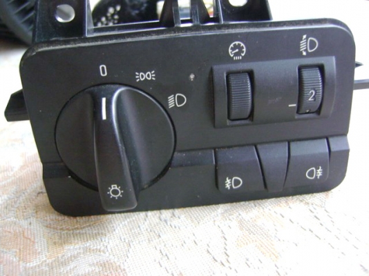 สวิตซ์เปิดไฟหน้ามีเซ็นเซอร์แสงและกรอบช่องแอร์ BMW E46