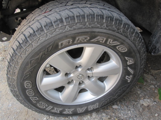 แม็กวีโก้ 17 พร้อมยาง Maxxis AT แม็ก 14+ยาง เก๋ง ถูกๆ