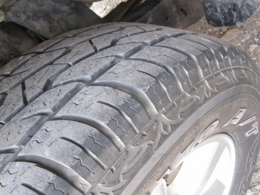 แม็กวีโก้ 17 พร้อมยาง Maxxis AT แม็ก 14+ยาง เก๋ง ถูกๆ