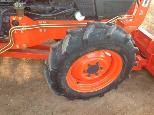 ปัญญาแทรคเตอร์มาแล้ว...จัดมาให้ครับ รีบโดยด่วน.คูโบต้า L4508 พร้อมใบมีดตราช้าง จัดส่ง อ.บุ่งคล้า จ.บึงกาฬ