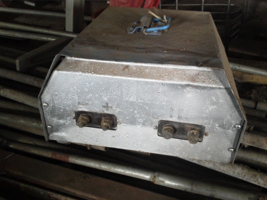 เครื่องเชื่อมอลูมิเนียมแบบกระแสตรงเอาไว้ต่อกับเครื่องเชื่องกระแสสลับ