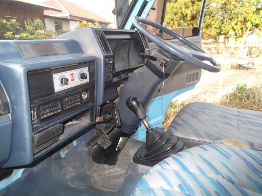 ISUZU NKR 88แรง ปี34 เกรีย์สั้น 270,000 บาท ISUZU NKR 88แรง ปี34 เกรีย์สั้น 270,000 บาท