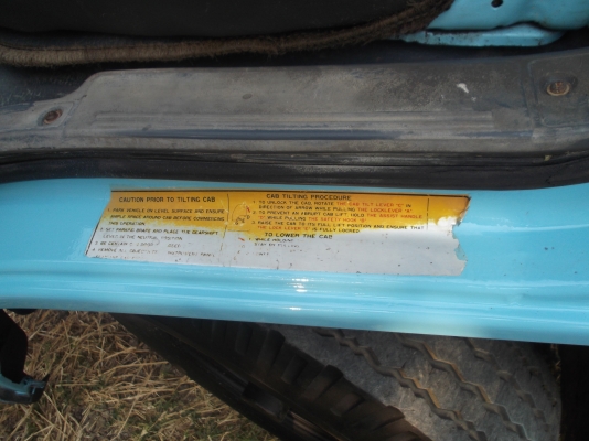 ISUZU NKR 88แรง ปี34 เกรีย์สั้น 270,000 บาท ISUZU NKR 88แรง ปี34 เกรีย์สั้น 270,000 บาท