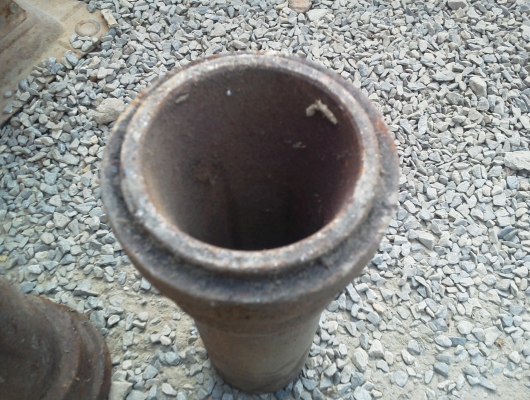 แบบท่อของเครื่องอัดถ่านมีหลายแบบ มีแบบ6เหลี่ยมและ4เหลี่ยม แบบท่อของเครื่องอัดถ่านมีหลายแบบ มีแบบ6เหลี่ยมและ4เหลี่ยม