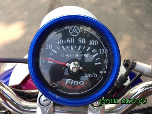 ขายyamaha finoสีขาวน้ำเงินชมพู ปี2012 ขายyamaha finoสีขาวน้ำเงินชมพู ปี2012