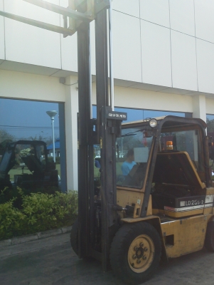 รถยกโฟล์คลิฟ DAEWOO รุ่น LD 25S-2  ขนาด2.5 ตัน ยกสูง 3.5 -4 ม.