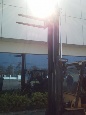 รถยกโฟล์คลิฟ DAEWOO รุ่น LD 25S-2  ขนาด2.5 ตัน ยกสูง 3.5 -4 ม.