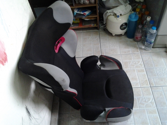 ขายเบาะเด็กสภาพดีมากไม่ได้ใช้เพราะลูดโตแล้ว