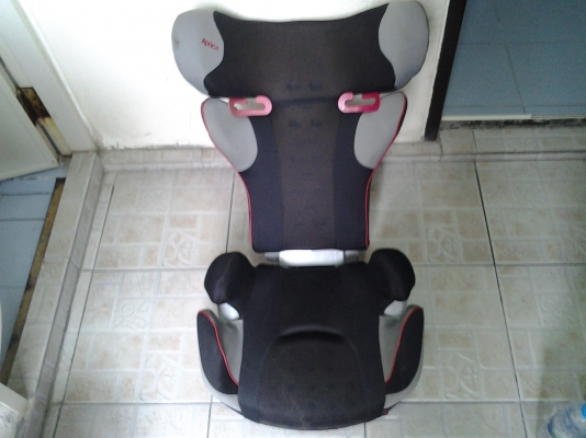 ขายเบาะเด็กสภาพดีมากไม่ได้ใช้เพราะลูดโตแล้ว