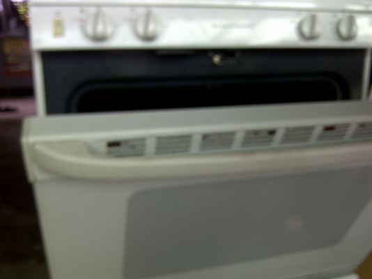 เตาแก็ส gE 4หัวพร้อมตู้อบขนาดใหญ๋แทบไม่เคยใช้ระบบควบคุมด้วยดิจิตอล สภาพค่อยข้างใหม่มากมีตั้งเวลาการทำงานได้ เตาแก็ส gE 4หัวพร้อมตู้อบขนาดใหญ๋แทบไม่เคยใช้ระบบควบคุมด้วยดิจิตอล สภาพค่อยข้างใหม่มากมีตั้งเวลาการทำงานได้