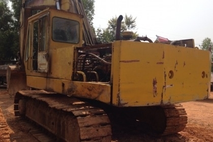 SUMITOMO PC 200 รถพร้อมใช้งานได้เลยครับ เครื่องแรงดีแห้งดี ช่วงล่างพร้อม ภายนอกบอดี้สภาพสวย เอกสารสัญญาซื้อขาย ราคาต่อรองได้ครับ