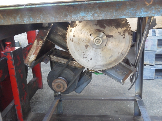 (มีVDO)โต๊ะเลื่อยวงเดือนชนิดปรับใบขึ้นลงได้ใส่ใบเลื่อยได้ใหญ่ถึง16 นิ้วหน้าโต็ะติดด้วยอลูมีเนียมหนา