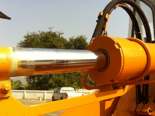 มาใหม่++รถตัก Komatsu 515-2 เก่าญี่ปุ่นขนาดบุ้งกี๋ 1.3Q