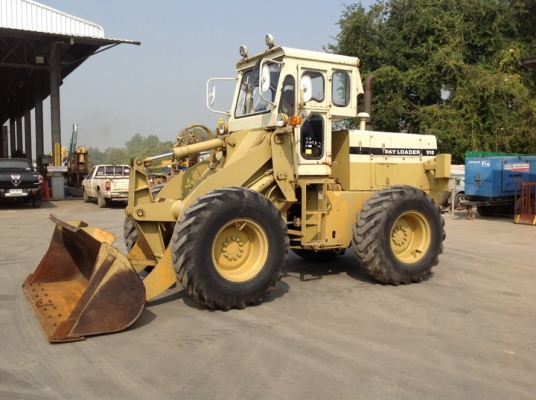 ถตักล้อยาง Komatsu 510 เก่าญี่ปุ่น ซีเรียล 1514X กรองเดี่ยว บุ้งกี๋ 1.2Q