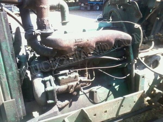 รถไถ John Deere ขายตามสภาพพร้อมใบดัน