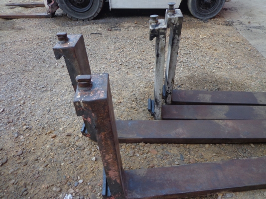 ขายงาโฟลค์ลิฟท์ ติดต่อคุณจิ๊ด โทร. 089-7949488