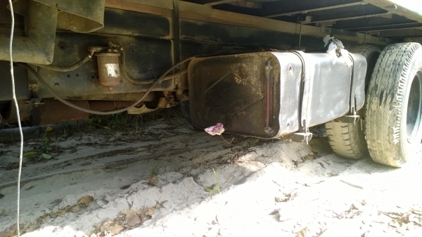 KT925 สิบล้อเพลาเดียว เดิมๆเครื่องEH700 คัสซีสวยดี เล่มพร้อมโอน...