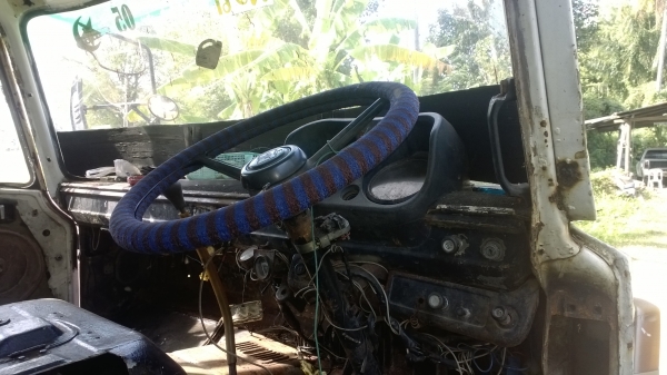 KT925 สิบล้อเพลาเดียว เดิมๆเครื่องEH700 คัสซีสวยดี เล่มพร้อมโอน...