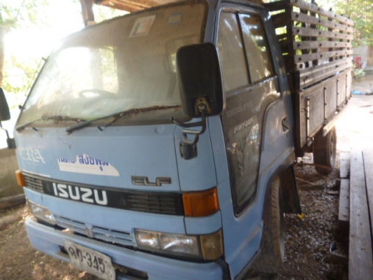 ขายรถสี่ล้อกลาง  เครื่อง  88