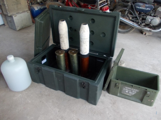 ร้าน m601 ขายกล่องใส่อุปกรณ์ทหาร usa หลายอย่าง สภาพสวย ร้าน m601 ขายกล่องใส่อุปกรณ์ทหาร usa หลายอย่าง สภาพสวย