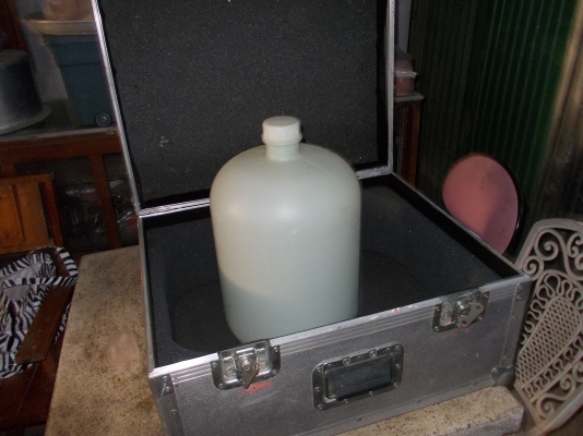 ร้าน m601 ขายกล่องใส่อุปกรณ์ทหาร usa  หลายอย่าง สภาพสวย