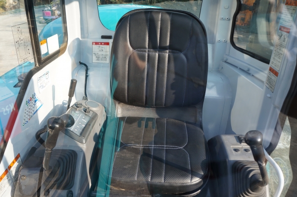 ขายรถขุด KOMUTSU PC40-8