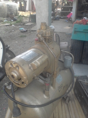 ขายปั๊มลมนำเข้าจากญี่ปุ่น ของTOSHIBA TOSCONใช้งานได้เลย ขายปั๊มลมนำเข้าจากญี่ปุ่น ของTOSHIBA TOSCONใช้งานได้เลย